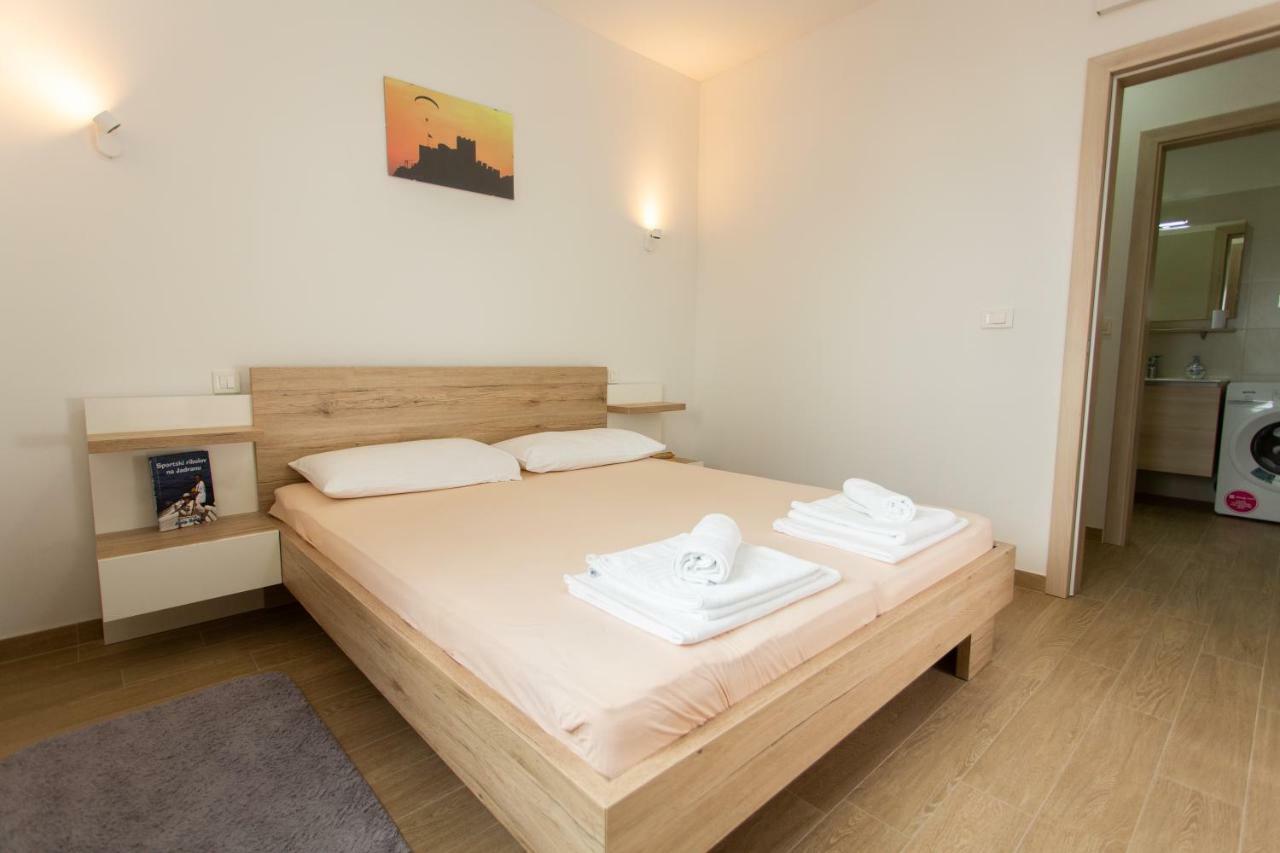 Villa Sara With Sea View And Private Heated Pool Omiš Buitenkant foto